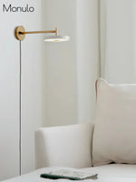 Charger l'image dans la visionneuse de galerie, Applique murale monochrome scandinave en métal – Éclairage pour la décoration de la chambre