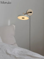 Charger l'image dans la visionneuse de galerie, Applique murale monochrome scandinave en métal – Éclairage pour la décoration de la chambre