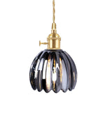 Cargar imagen en el visor de la Galería, Lámpara colgante japonesa retro de cristal con forma de flor