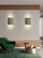 Cargar imagen en el visor de la Galería, Lámpara de pared moderna de resina acanalada