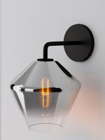 Charger l'image dans la visionneuse de galerie, Applique murale en verre Merin - Cadre métallique moderne pour un éclairage d'ambiance
