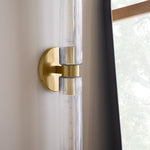 Cargar imagen en el visor de la Galería, Aplique de pared moderno Rivora de vidrio estriado - Aplique doble corto para interior y exterior
