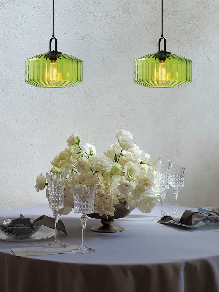 Gerippte Glaspendelleuchte - Vintage-Grün Glas Hängeleuchte mit modernem Reiz