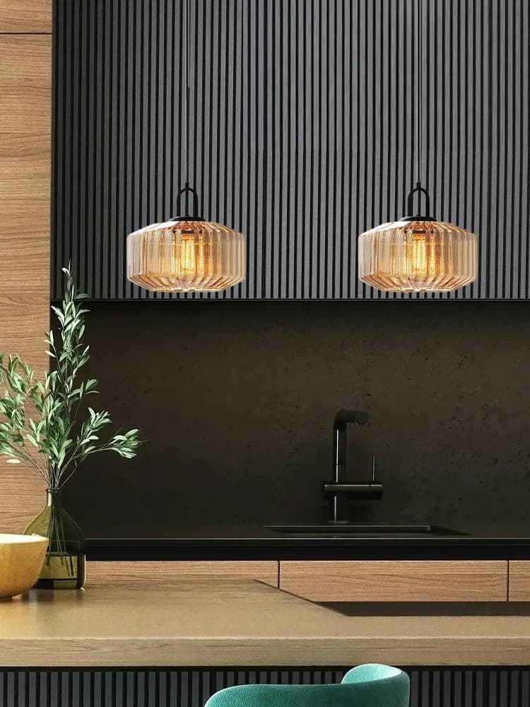 Gerippte Glaspendelleuchte - Vintage-Grün Glas Hängeleuchte mit modernem Reiz