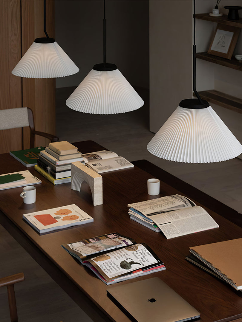 Lampe suspendue plissée Demare