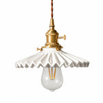 Charger l'image dans la visionneuse de galerie, pleated ceramic pendant light 07