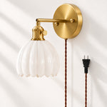 Charger l'image dans la visionneuse de galerie, White tulip glass plug-in wall sconce