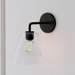 Cargar imagen en el visor de la Galería, Aplique de pared Conica Cone: iluminación moderna de vidrio de 1, 2 y 3 luces
