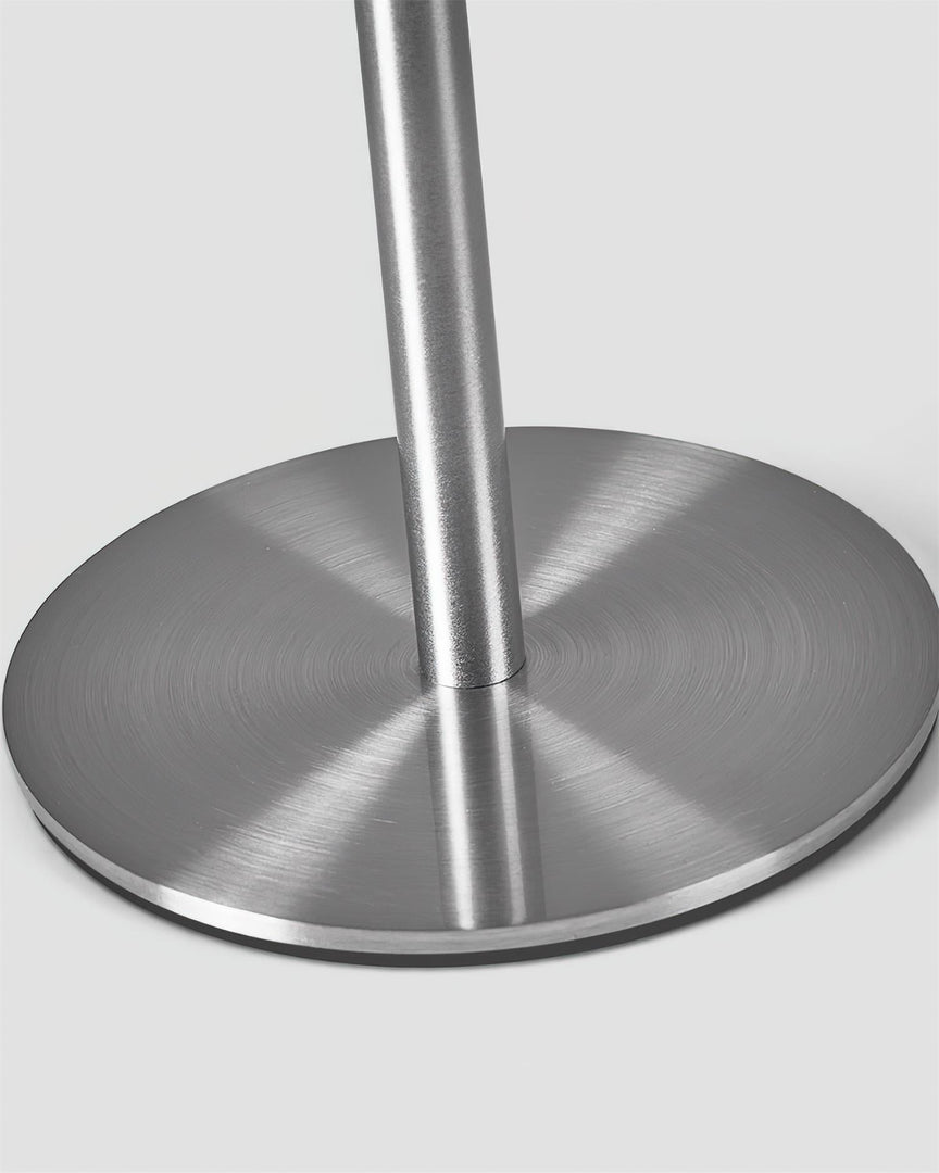 Crescent Charge Tischlampe