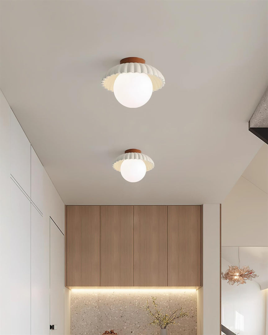 Plafonnier élégant de style Alien Cream en métal beige et verre