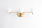 Charger l&#39;image dans la visionneuse de galerie, Glorica Glass Mid Century Modern Vanity Light - 3 Light Wall Fixture

