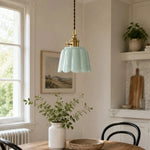 Bild in Gallery-Viewer laden, Ceramic lotus pendant in a dining corner