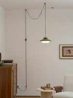 Bild in Gallery-Viewer laden, Saucer Plastic Plug-In Pendant Lamp