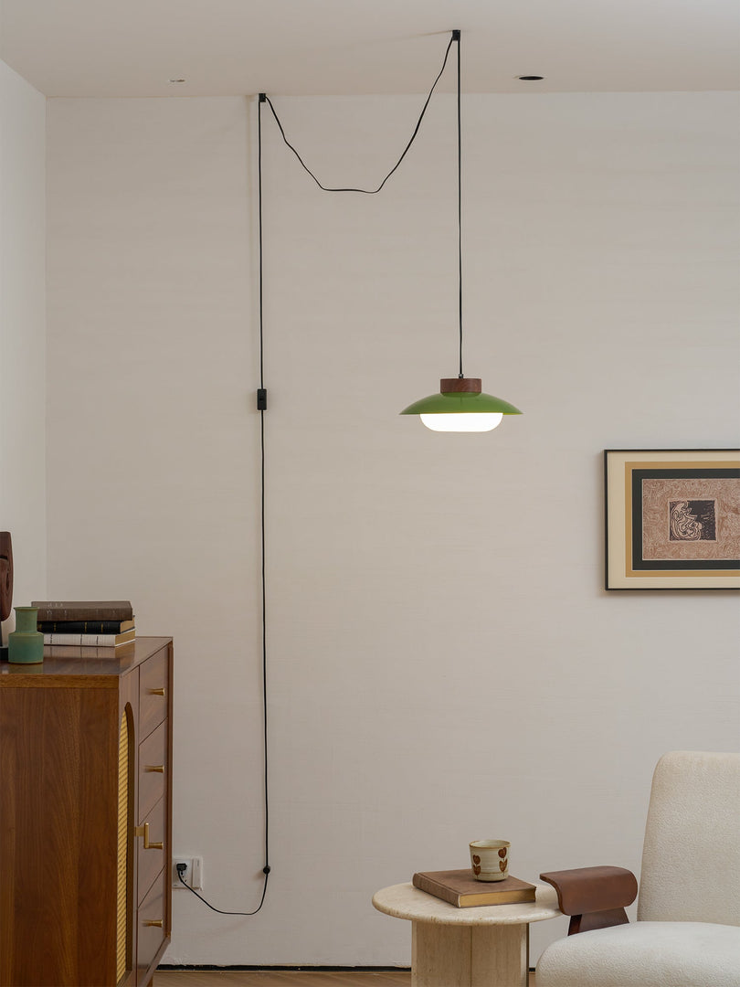 Saucer Plastic Plug-In Pendant Lamp