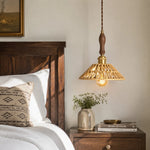 Bild in Gallery-Viewer laden, Bedroom bedside scene