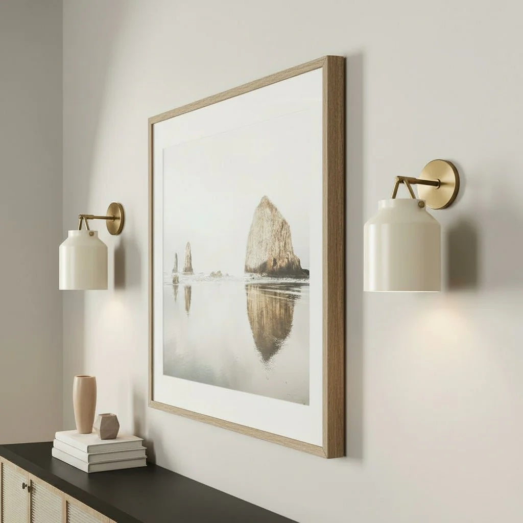 Hanton Minimalistische Wandleuchte – Vintage Milchglas-Wandleuchte mit Metallakzent