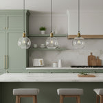 Charger l'image dans la visionneuse de galerie, Suspension Globe en Verre Vintage Glavena - Luminaire Suspendu en Métal pour Salles à Manger