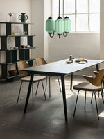 Bild in der Galerieansicht laden, Eloise Kronleuchter – Milchglas-Kronleuchter in einem Vintage-Stil-Finish

