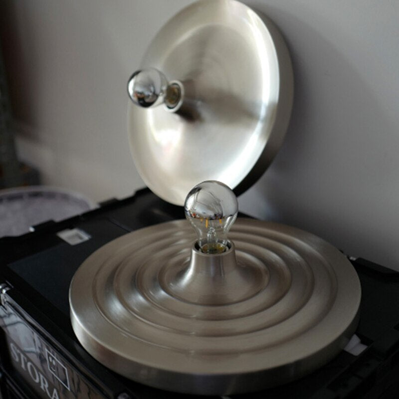 Plafonnier contemporain Space Age Disc, finition chromée
