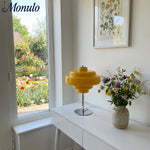 Cargar imagen en el visor de la Galería, Lámpara de mesa de cristal Koloro: moderna lámpara de niveles para espacios de estar o de trabajo