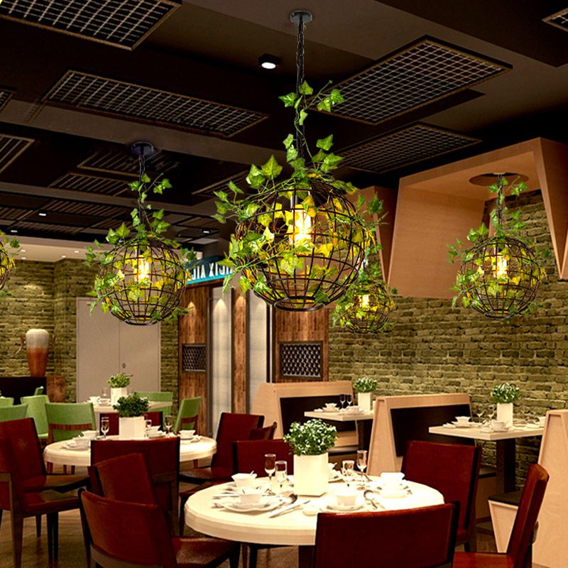 Suspension Verdeleia à plusieurs niveaux ornée de plantes – Lampe suspendue moderne pour la décoration intérieure