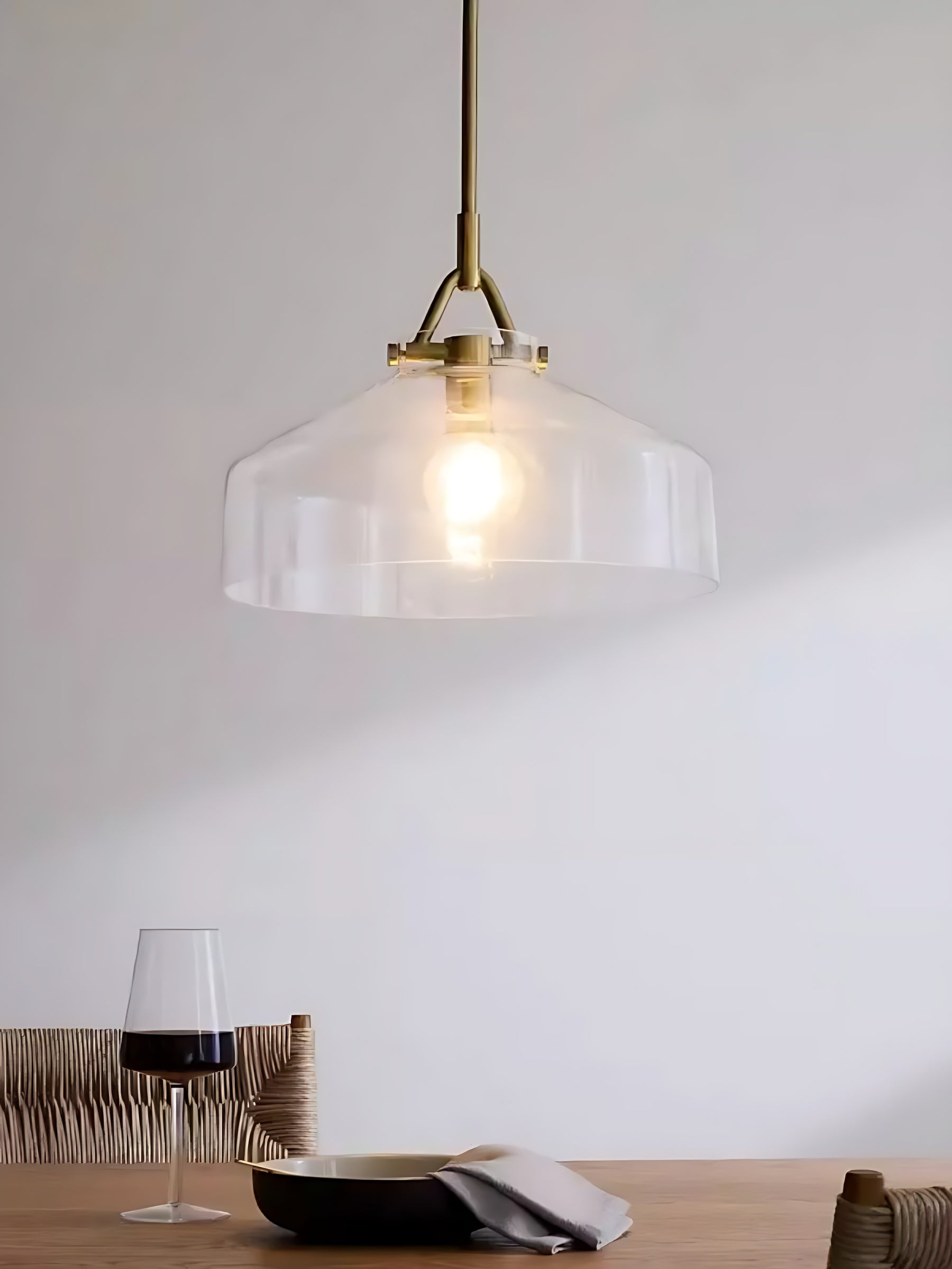 Hanton Nordic Metal Henry Pendant Light - Minimalist Glass And Metal Shade