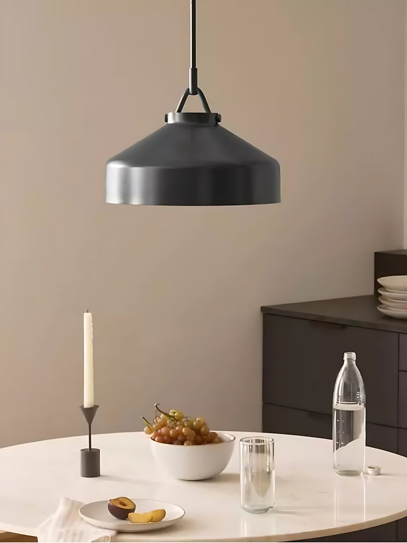 Lámpara colgante de metal minimalista nórdica 