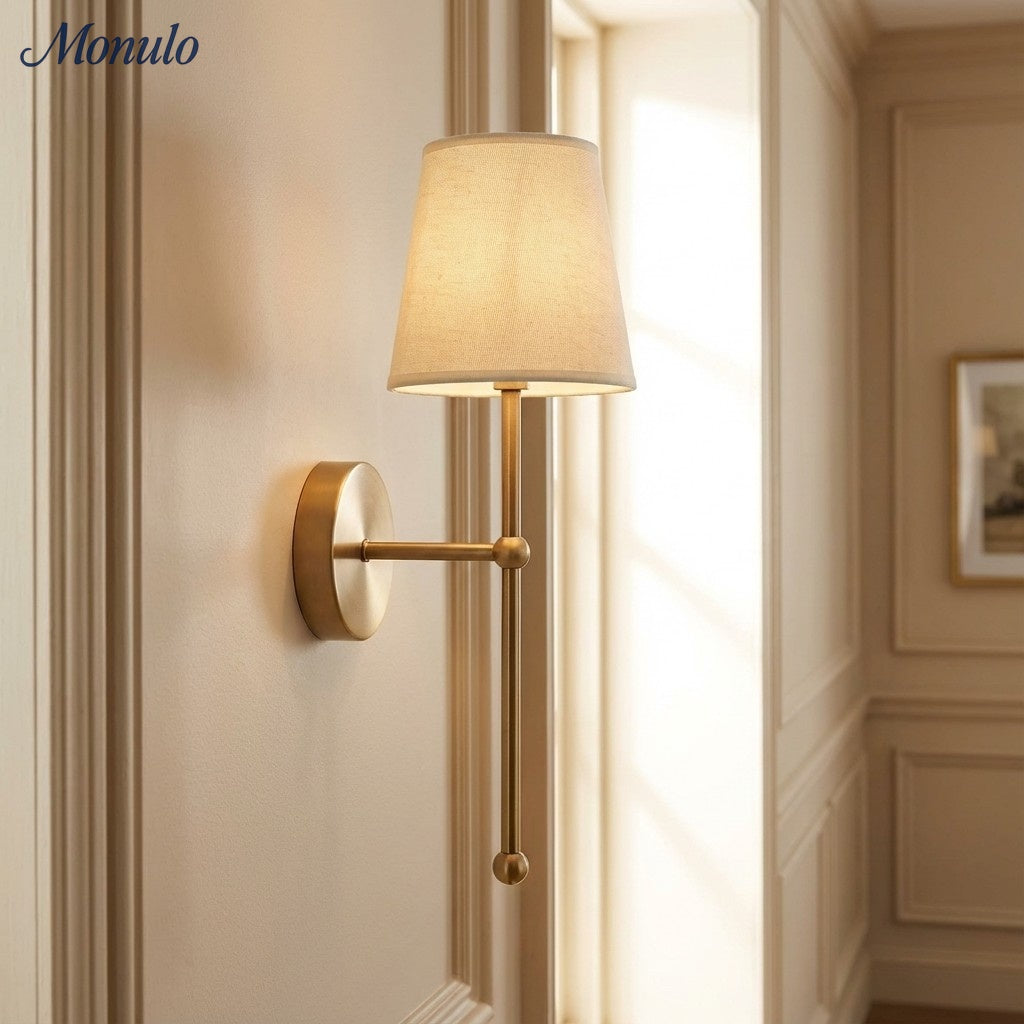 Rowan Nordic Rustikale Messing Stoff-Wandlampe