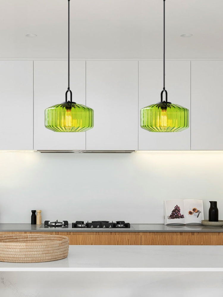Gerippte Glaspendelleuchte - Vintage-Grün Glas Hängeleuchte mit modernem Reiz