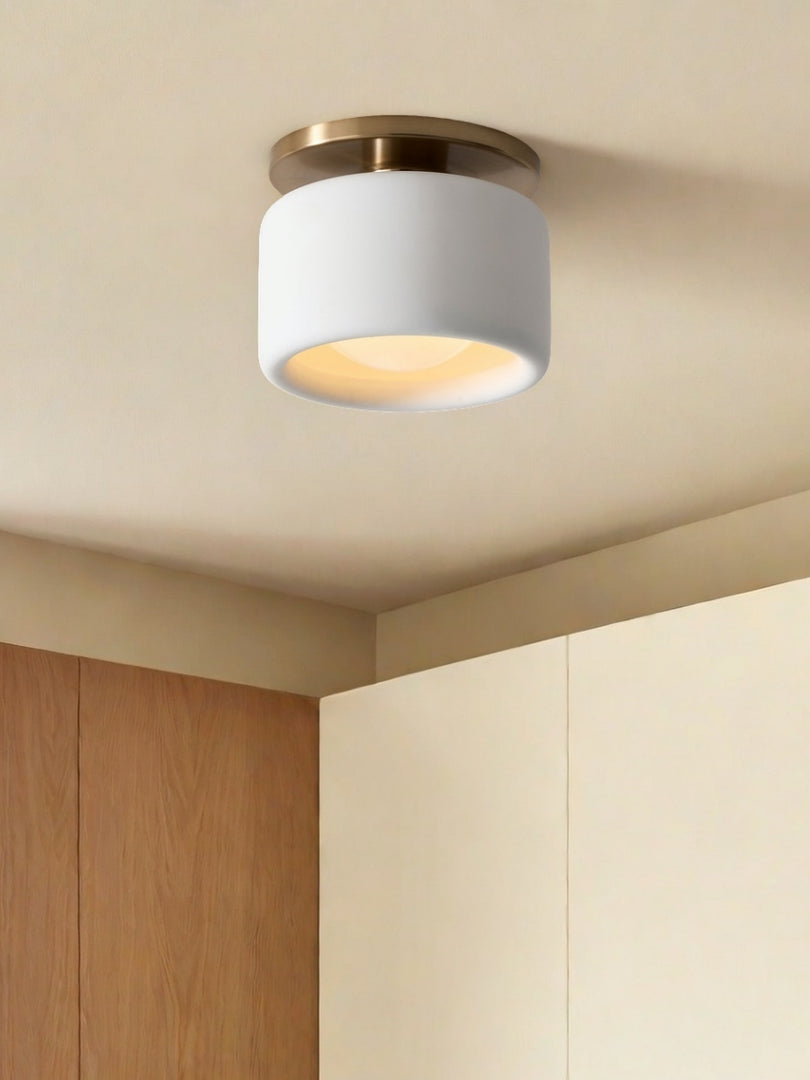 Lámpara de techo empotrada de porcelana: luminaria moderna de perfil bajo 
