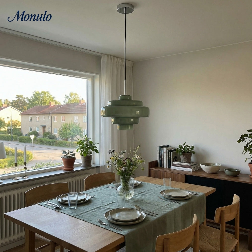 Lámpara colgante Koloro con pantalla de vidrio coloreado: moderna lámpara de suspensión ajustable para interiores.