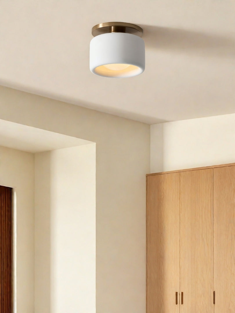 Lámpara de techo empotrada de porcelana: luminaria moderna de perfil bajo 