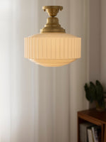 Bild in der Galerieansicht laden, Opalglas Pendelleuchte – Vintage Milchglas Pendelleuchte im Art Deco Stil
