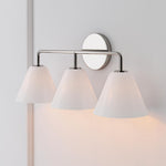 Cargar imagen en el visor de la Galería, Aplique de pared Conica Cone: iluminación moderna de vidrio de 1, 2 y 3 luces
