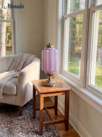 Charger l'image dans la visionneuse de galerie, Lampe de table Eloise en verre vintage