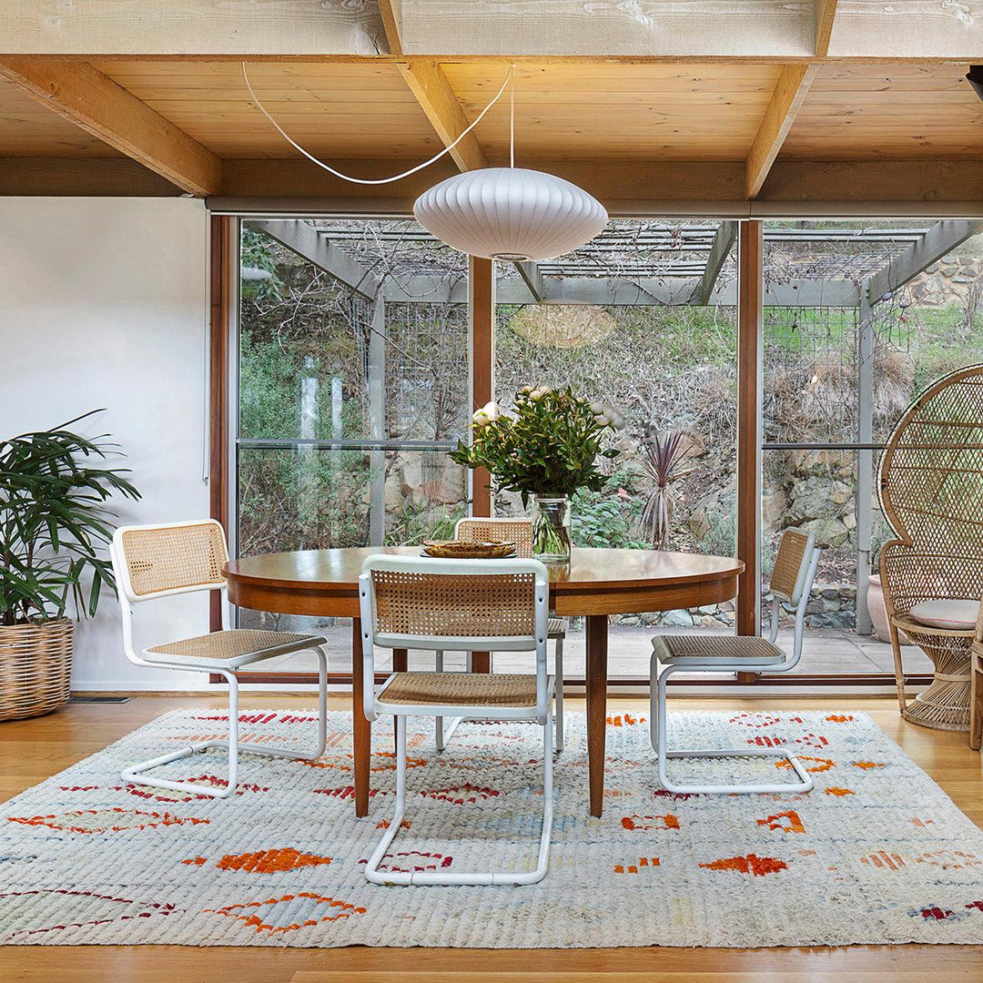 White Geometric Wire Swag Pendant Light