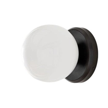 Aplique Brelia de una luz: aplique minimalista para una decoración moderna