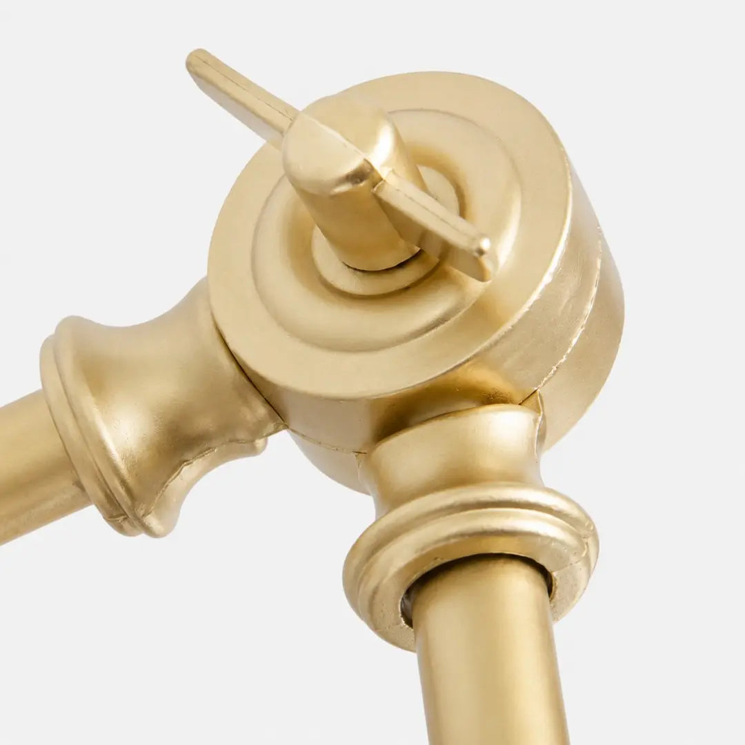 Articulated swing arm joint detail