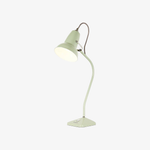 Charger l'image dans la visionneuse de galerie, Lampe de table mini Modryx – Base pyramide design classique héritage pour la maison