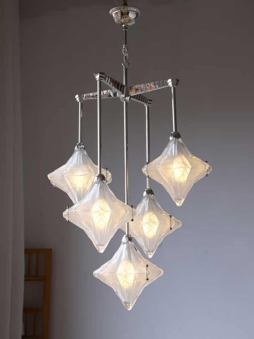 Lustre Art Déco Étoile – Luminaire déco en verre dépoli pour salle à manger – Astris Vega 