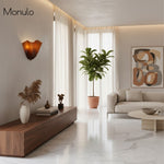 Cargar imagen en el visor de la Galería, Aplique de pared Bellina de cristal con diseño floral: lámpara de pared moderna de latón para dormitorio y pasillo.