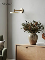 Cargar imagen en el visor de la Galería, Aplique de pared metálico monocromático escandinavo: iluminación para la decoración del dormitorio
