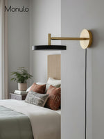 Cargar imagen en el visor de la Galería, Aplique de pared metálico monocromático escandinavo: iluminación para la decoración del dormitorio
