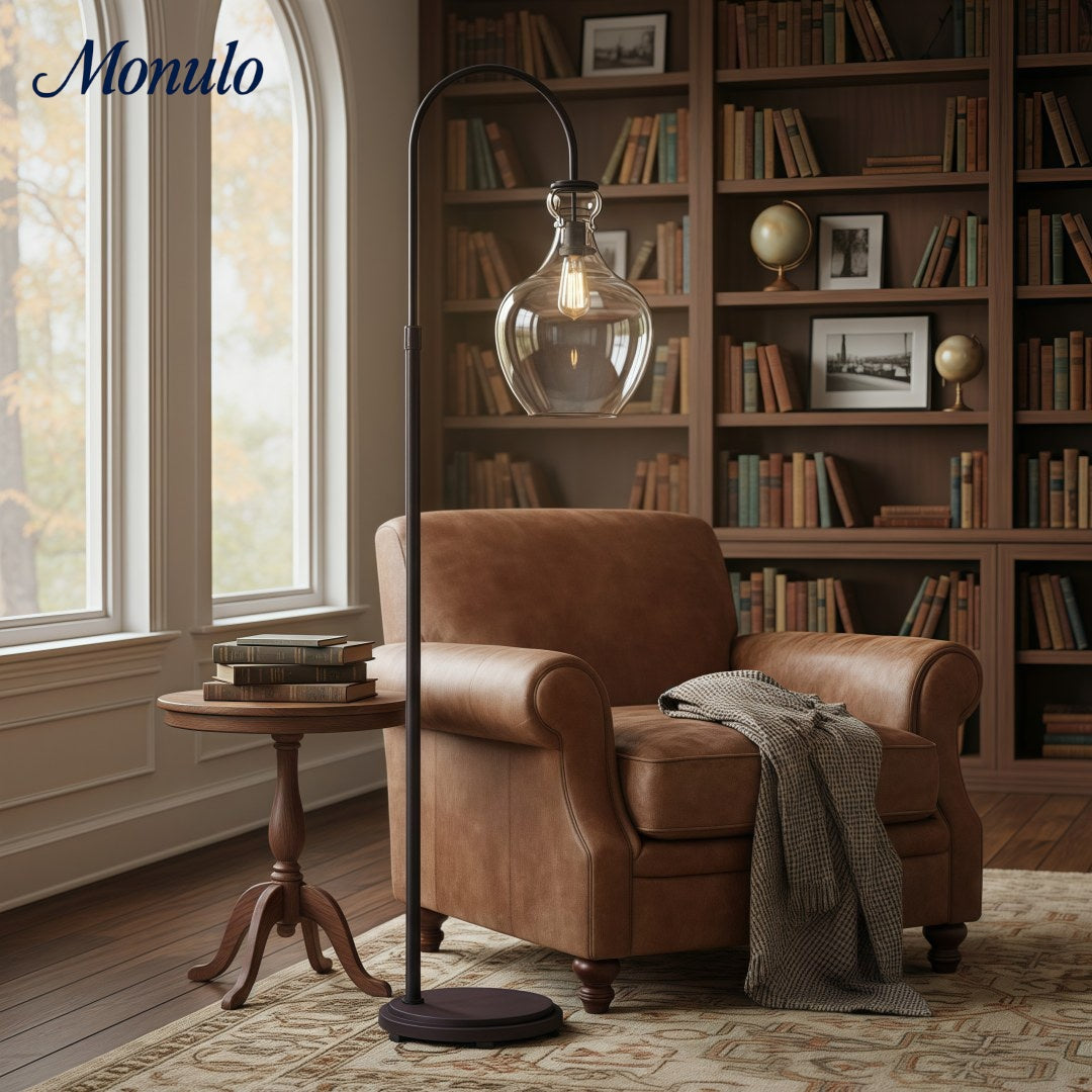 Lámpara de pie moderna Lawson de latón – Pantalla de vidrio reciclado para rincón de lectura o dormitorio