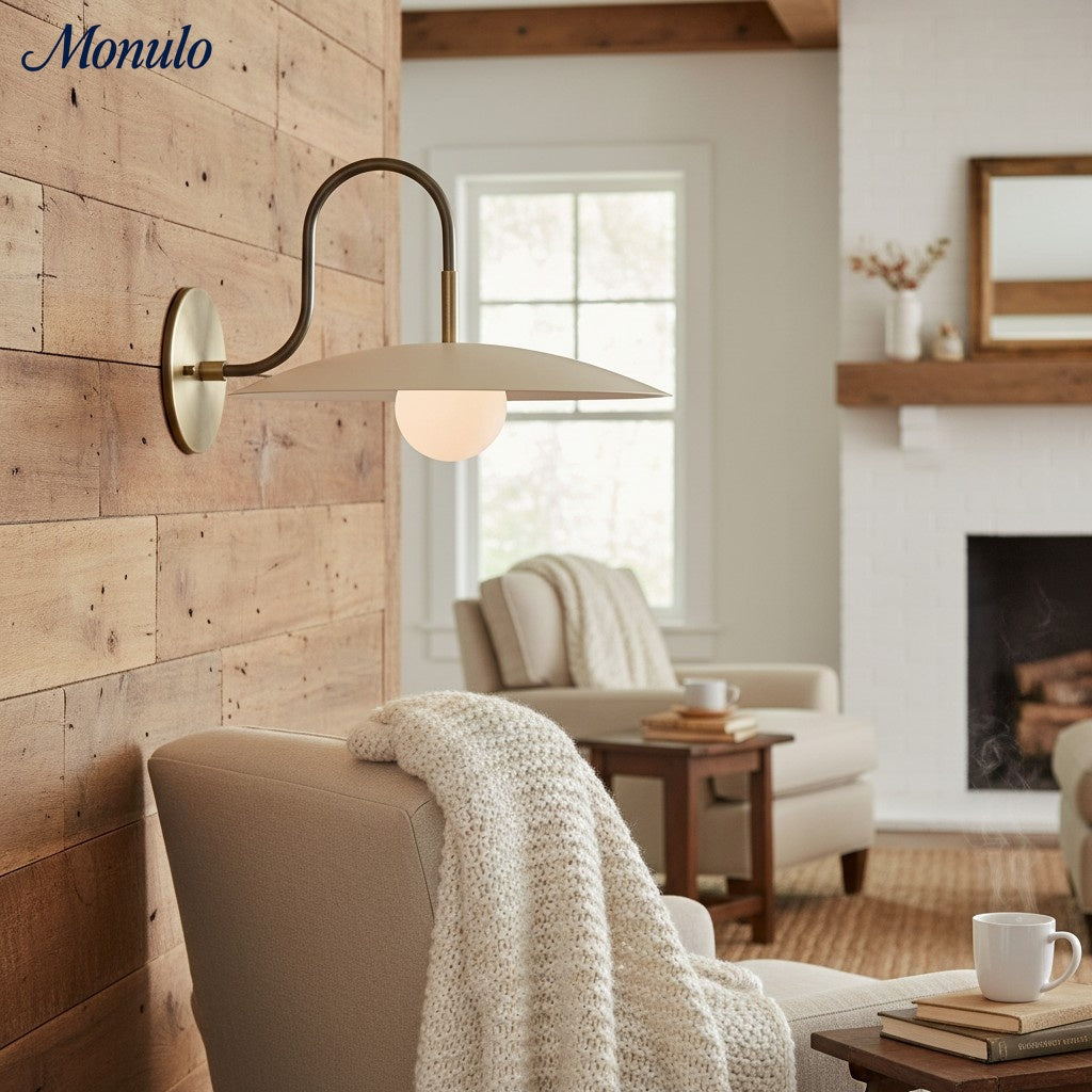 Applique murale Curva en métal avec bras incurvé et abat-jour en forme de disque – Luminaire mural moderne et minimaliste pour salon