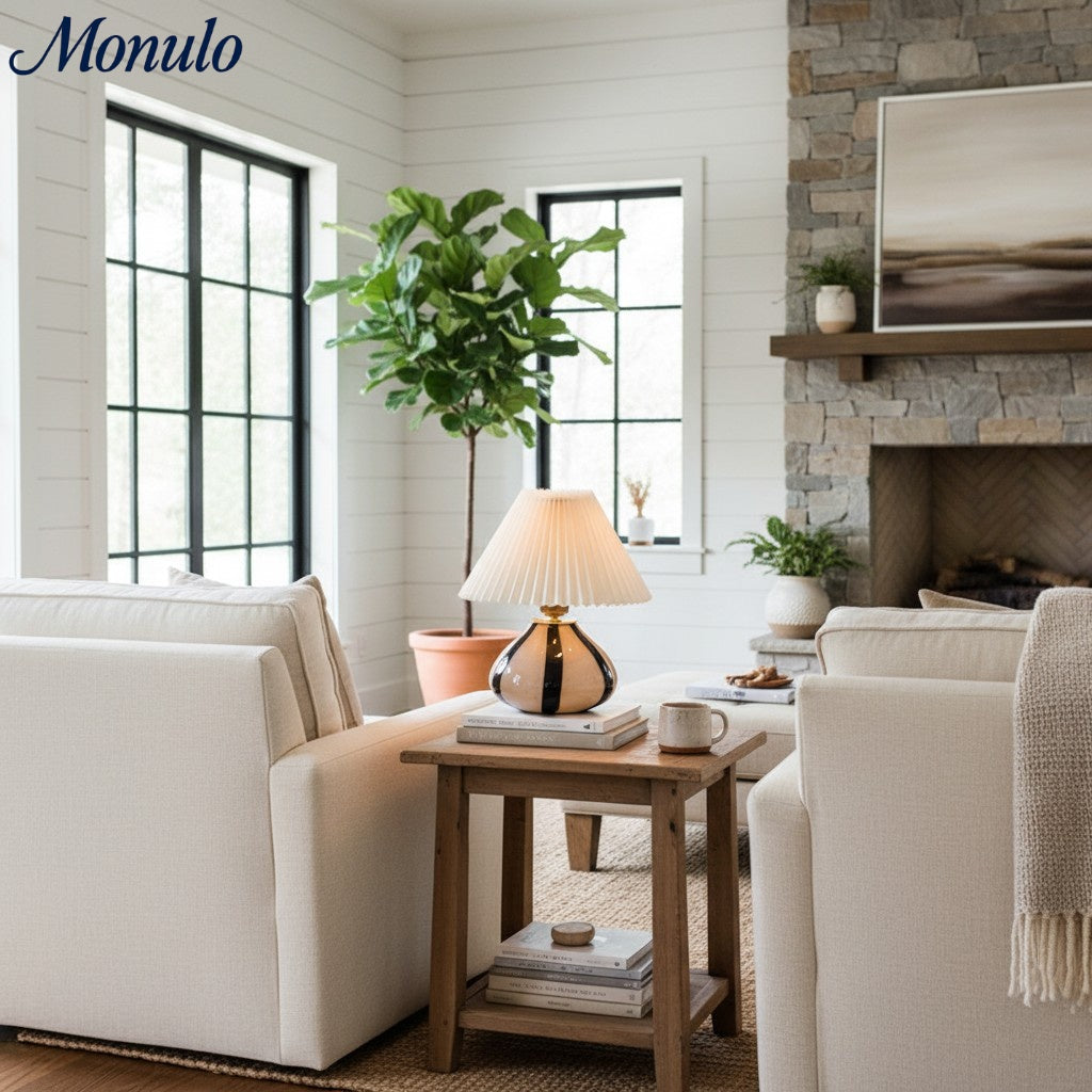 Lampe de table plissée en tissu minimaliste Undara - Éclairage nordique moderne pour bureau à domicile et tables d'appoint