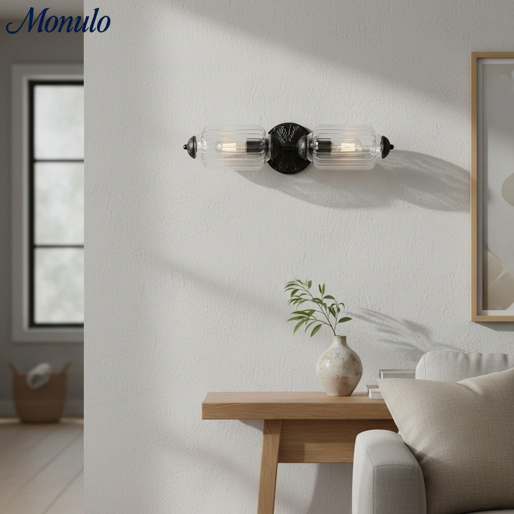 Aplique de pared Eloise vintage de vidrio lechoso festoneado: iluminación de acento moderna para baño y dormitorio