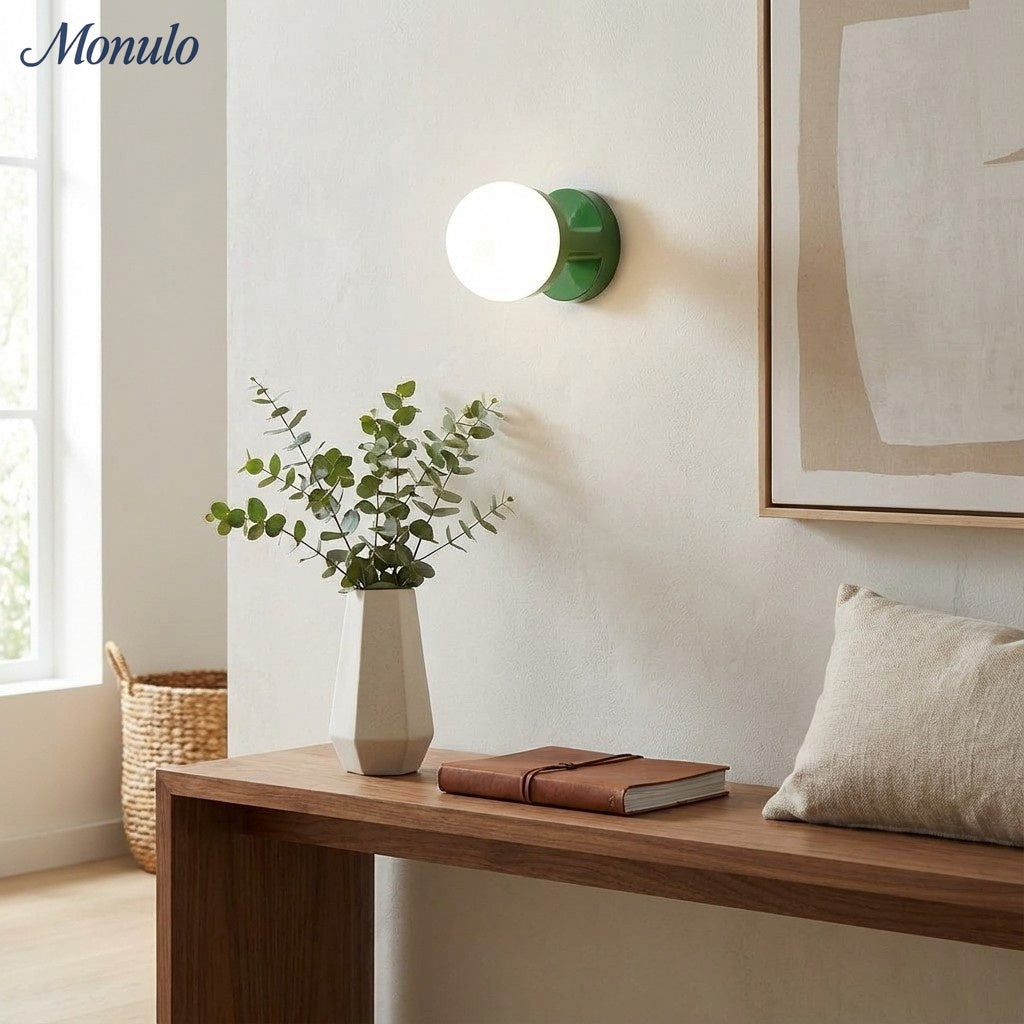 Nebulon Skulpturale Wandleuchte mit organischer Form für Wohnzimmer und Flure