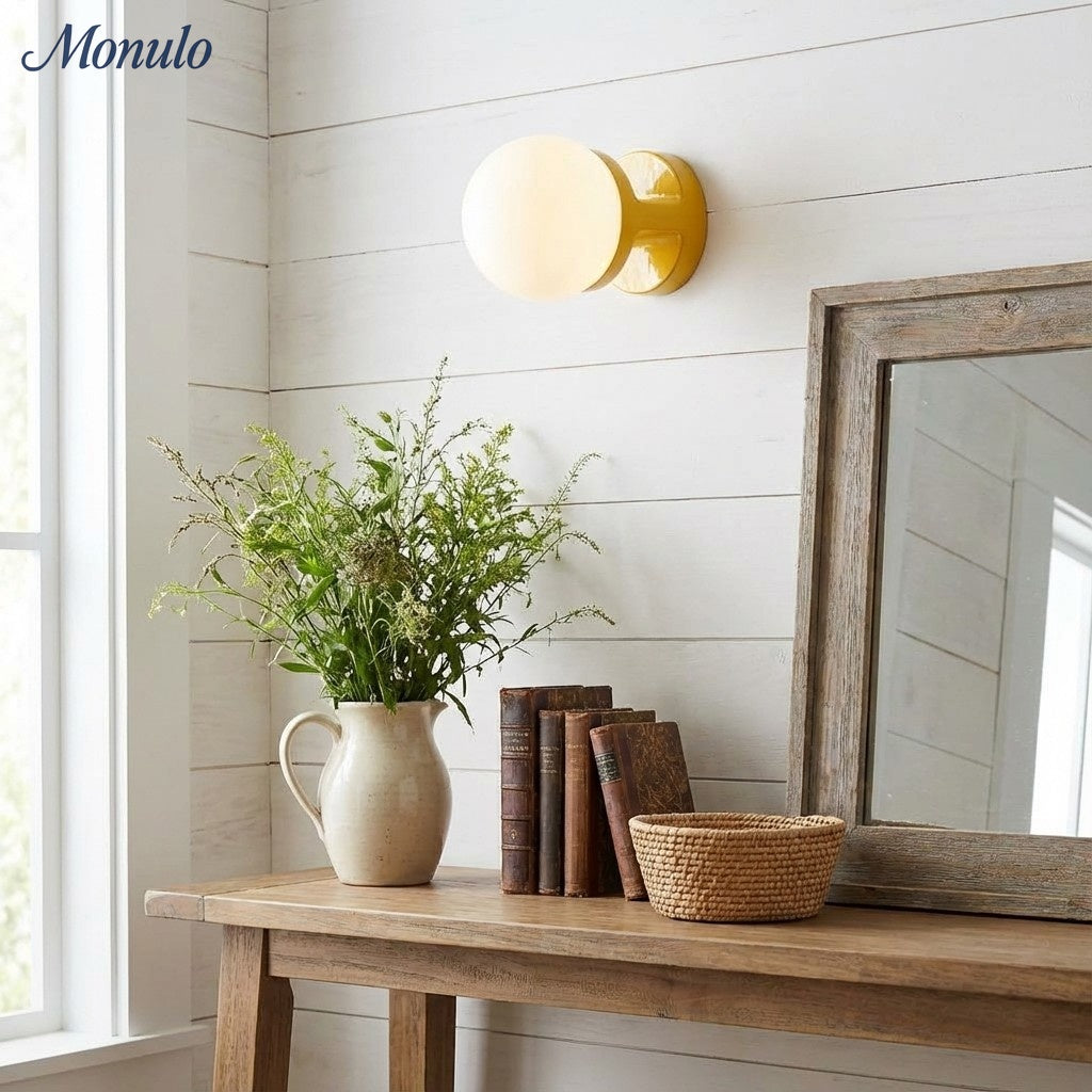 Nebulon Skulpturale Wandleuchte mit organischer Form für Wohnzimmer und Flure