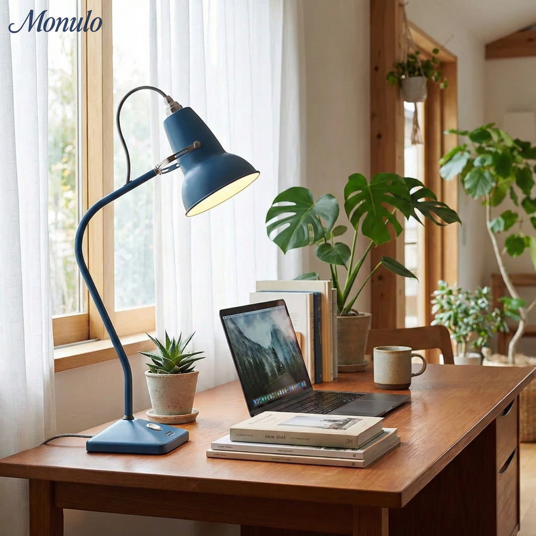 Modryx Pyramid Base Mini Table Lamp - Vintage Metal for Desk